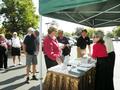 Golfers check in