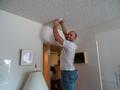 Replacing a smoke alarm battery