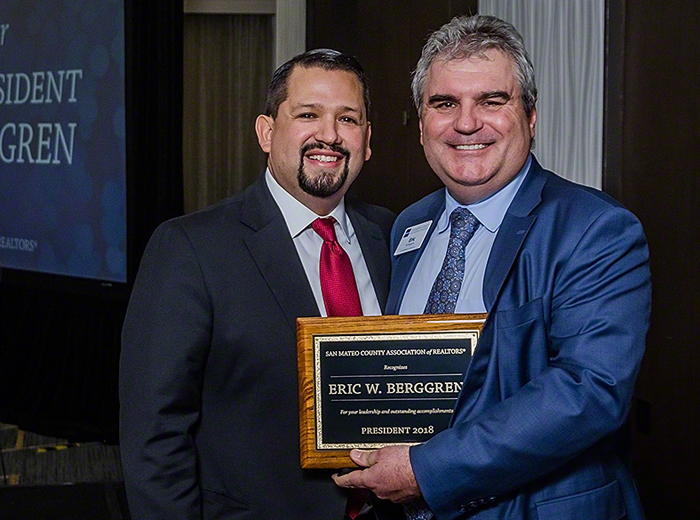 Outgoing SAMCAR President (and Master of Ceremonies) Eric W. Berggren with 2019 SAMCAR President Jesse D. Gutierrez