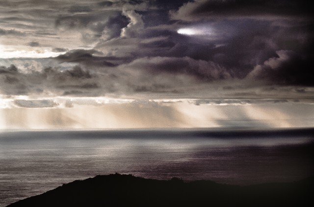 Sunlight makes gods-rays, Big Sur, California