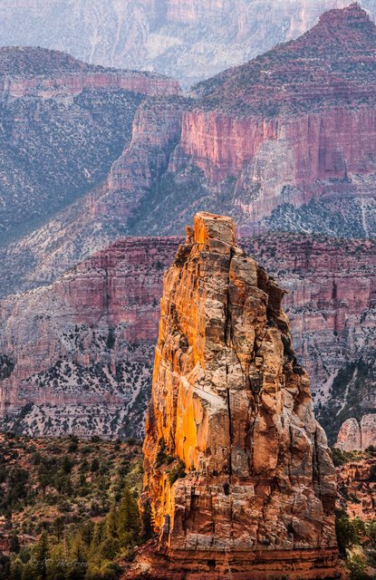Last Rays of the Sun at the Grand Canyon's Imperial Point